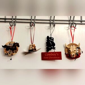 - Set of 4 Cowboy Western Christmas ornaments